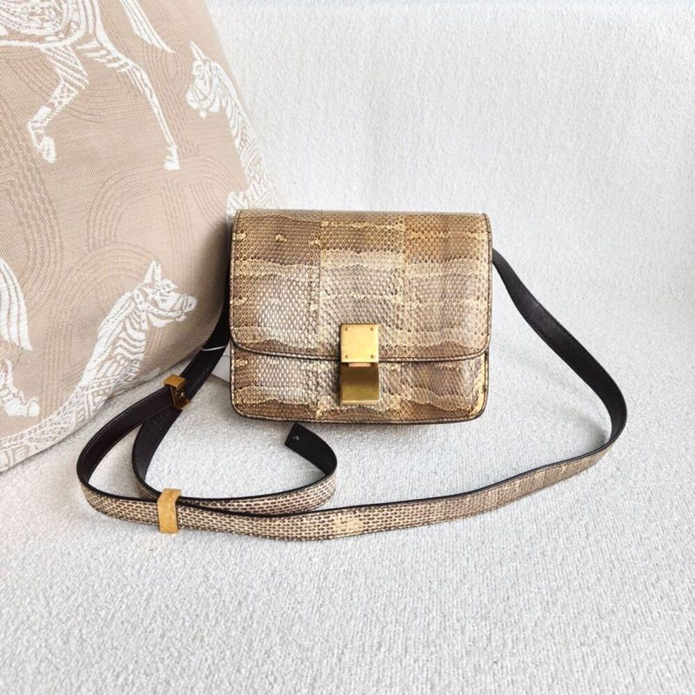 Celine Women Pre-Loved Bag Very Good Condition